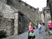 su_e_giu_per_il_castello8